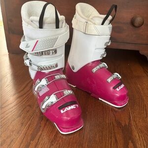 Lange Starlet 60 Junior Ski Boots / Size 23.5 (~Kids 5.5 shoe)
